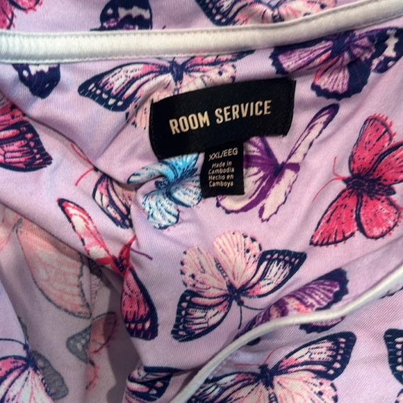 Room Service pajamas- butterfly print - Picture 3 of 6